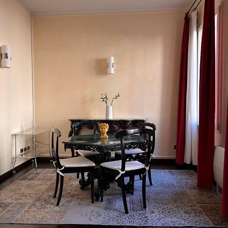 בולוניה Piazza Maggiore Luxury Apartment מראה חיצוני תמונה