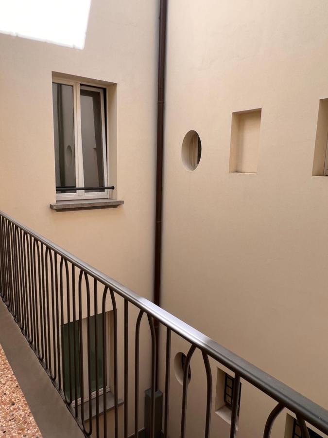 בולוניה Piazza Maggiore Luxury Apartment מראה חיצוני תמונה